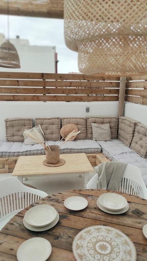 Hostel Nomad Surf House Corralejo Zewnętrze zdjęcie