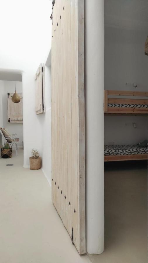 Hostel Nomad Surf House Corralejo Zewnętrze zdjęcie